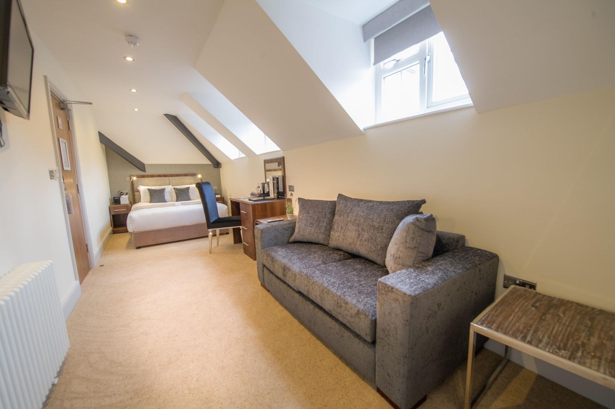 The Mount Country Manor Hotel & Golf Wolverhampton Exteriör bild