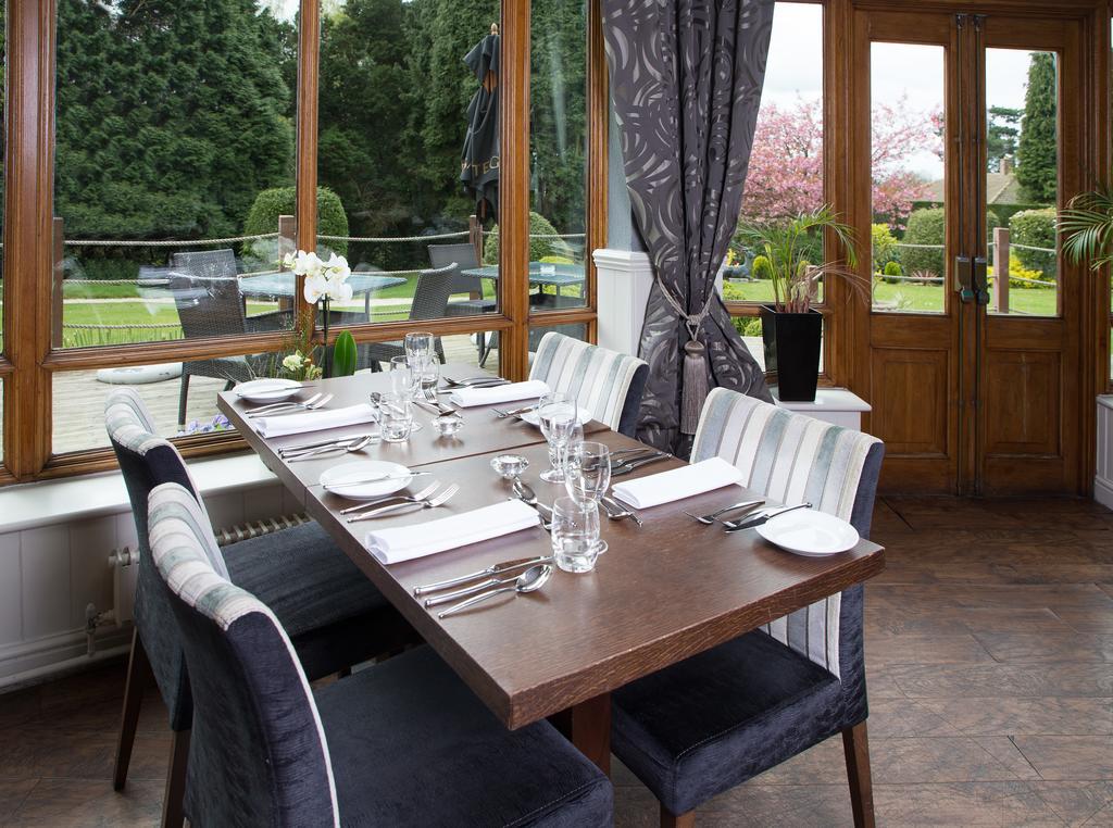 The Mount Country Manor Hotel & Golf Wolverhampton Exteriör bild